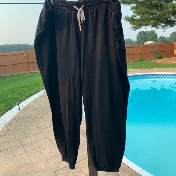 Old Navy Pants - Old navy sweatpants